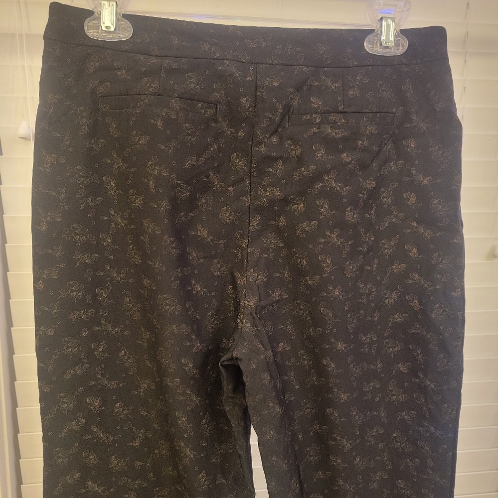 Pants - Picture 3 of 5